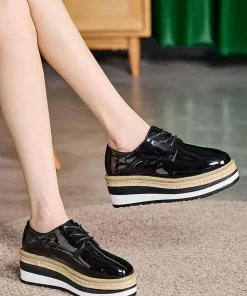 Casual Round Toe Patent Leather Wedge Heel