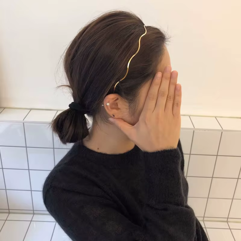 Elegant Gold Metal Wave Bending Geometric Daily Party Thin Headbands - Image 2